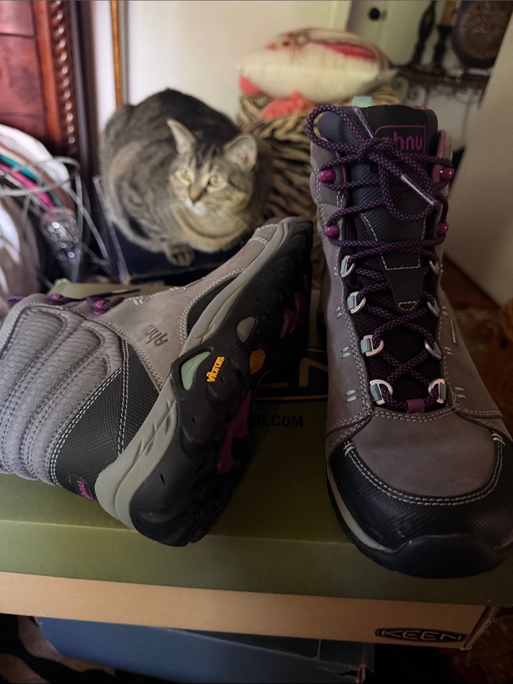 Ahnu Vibram Women's Grey and Purple Waterproof Hiking Boots Size 8